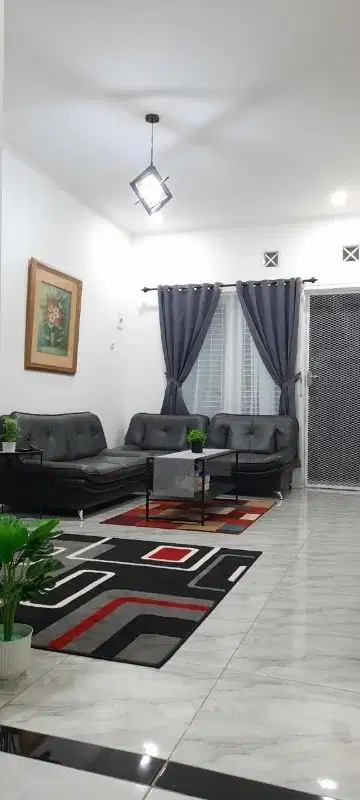 Rumah Nyaman di Villa Inti Persada