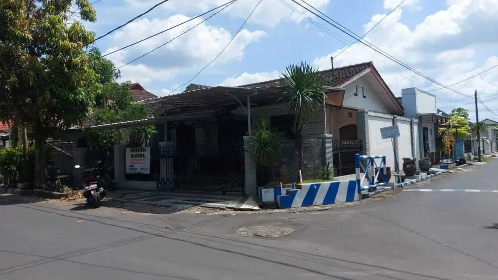 RUMAH 1 LANTAI SIAP HUNI LOKASI DIRGANTARA MALANG