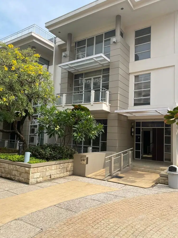 GARDEN HOUSE CBD PLUIT MALL EMPORIUM