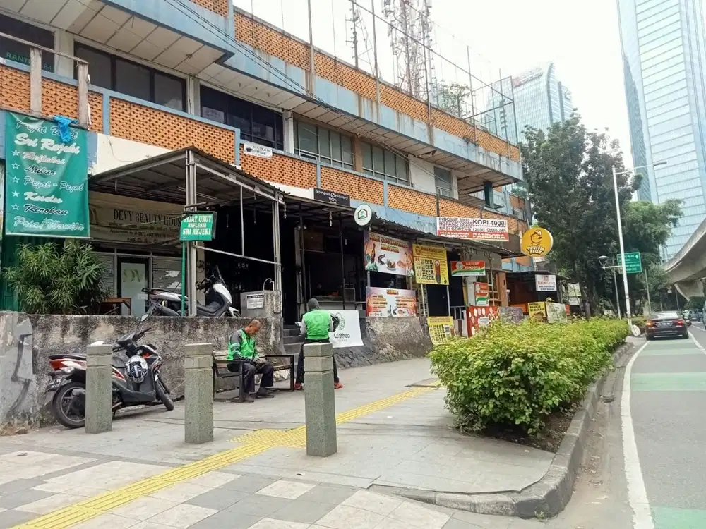 Dijual Cepat Tanah di Pinggir jalan Satrio Jakarta Prime location