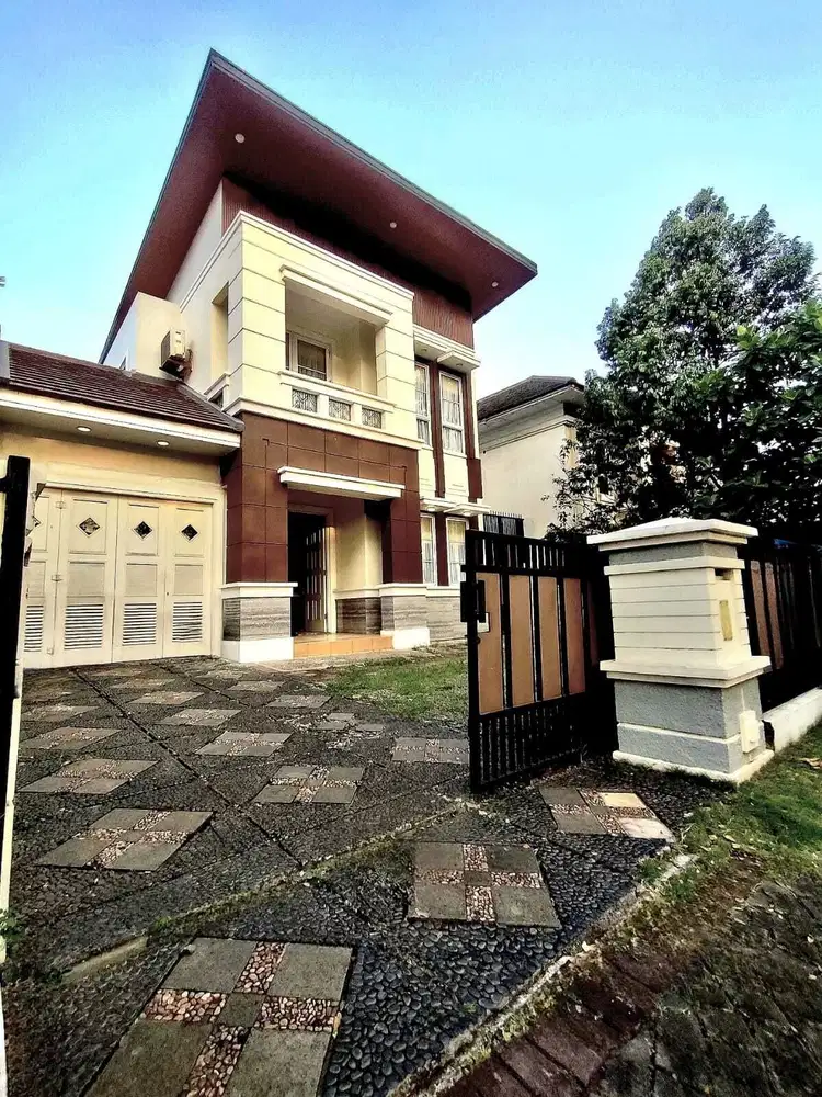 Rumah 2 lantai di kotawisata cibubur