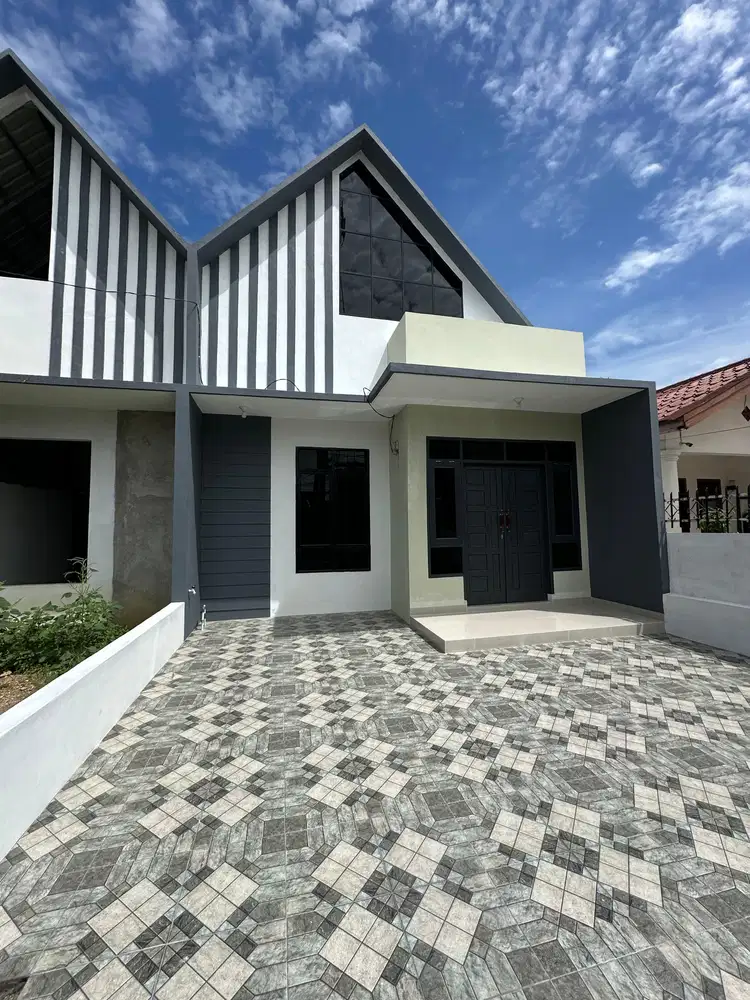 Rumah strategis di medan johor siap huni