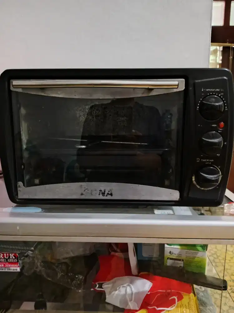 Oven merk sona warna hitam