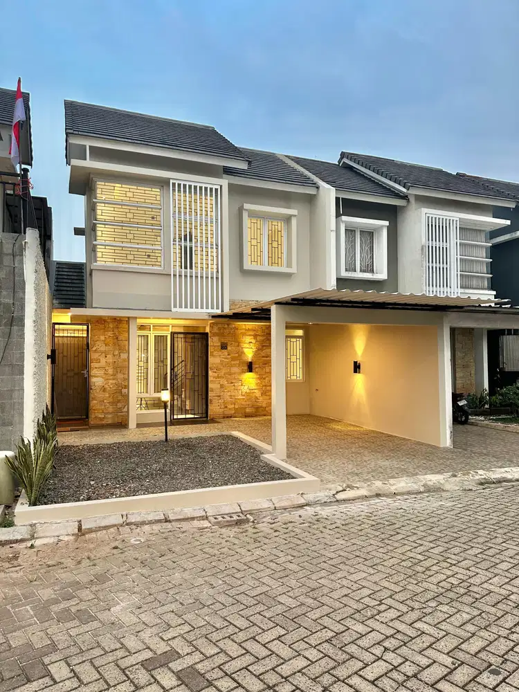 Rumah mewah siap huni dibawah harga pasar metland Transyogy.