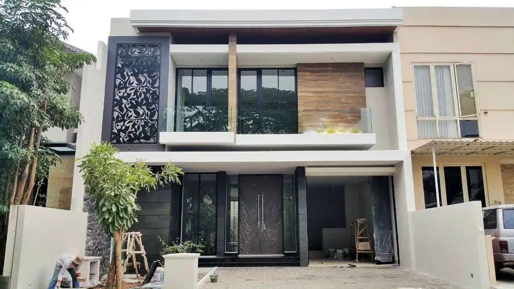 RUMAH MEWAH WOODLAND CITRALAND BARU GRES depan TAMAN dekat Pasar Citra