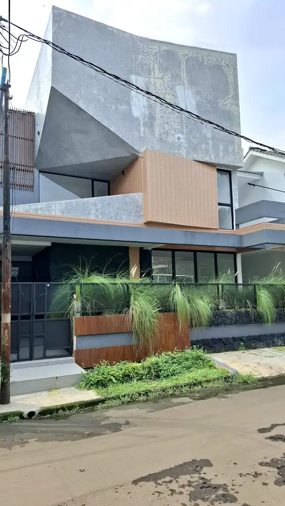 Bintaro sek 9 sekitar maleo S.Pool security 24 jam 1 gate