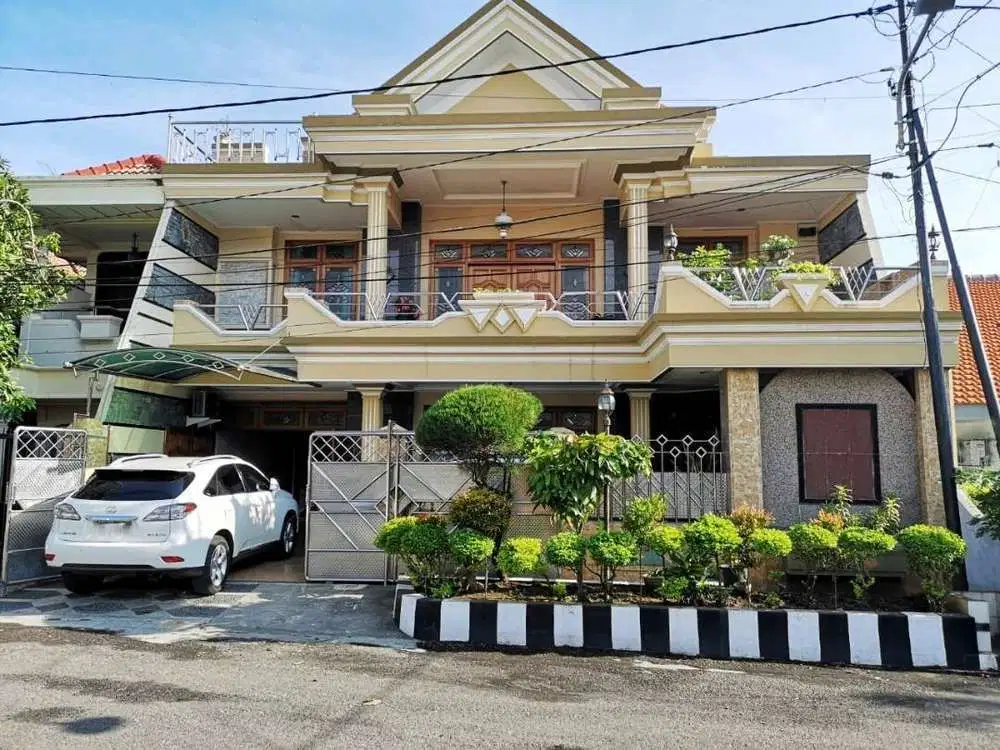 RUMAH DARMO BARU TIMUR dekat lap tennis, tol, pusat bisnis & komersial