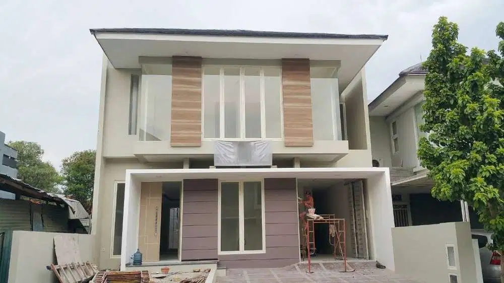 RUMAH WOODLAND CITRALAND BARU GRES dekat pasar Citraland, komersial