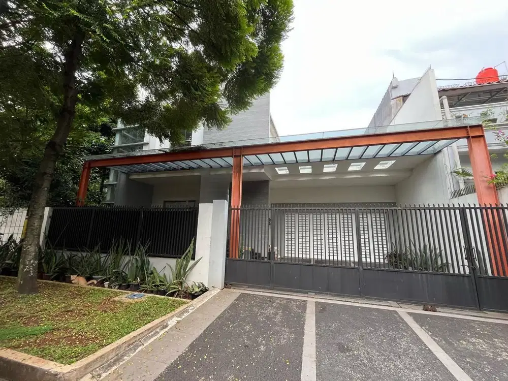 Rumah hook mewah desain arsitek ternama lokasi strategis kencana loka