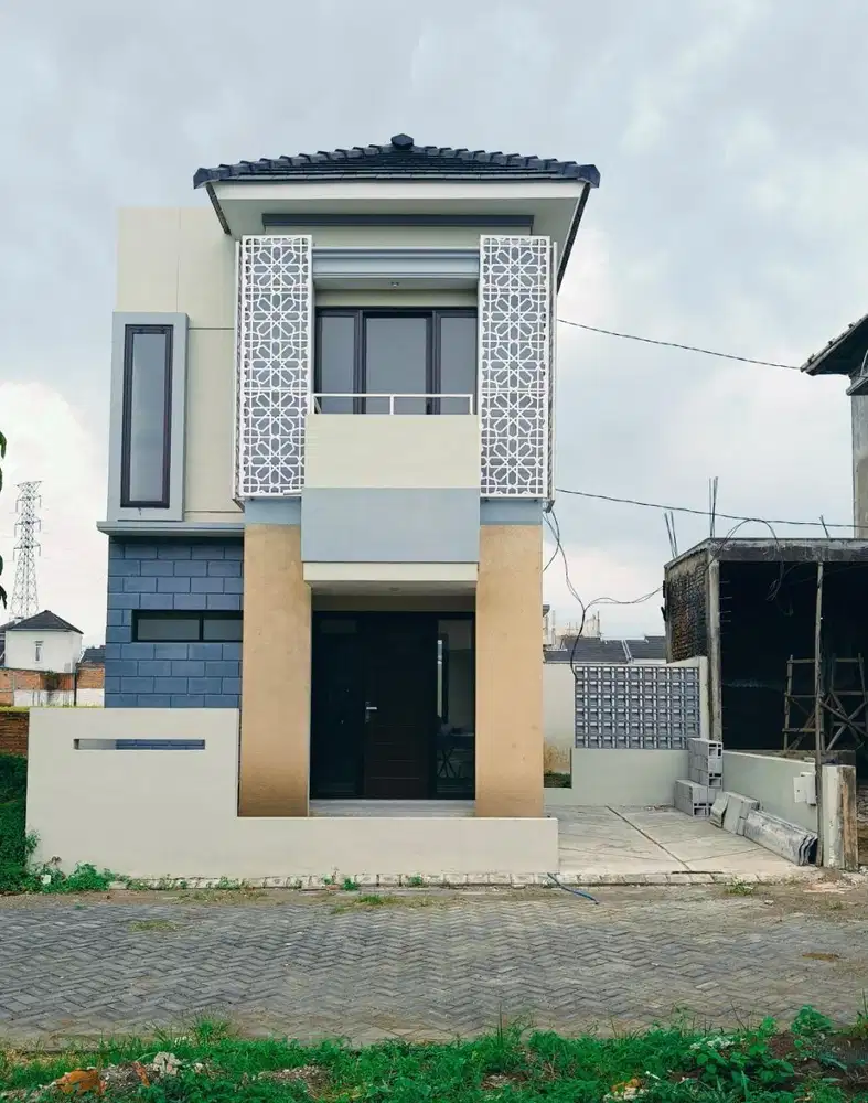 Rumah 2 lantai Sukun Malang dekat Kampus Unikama