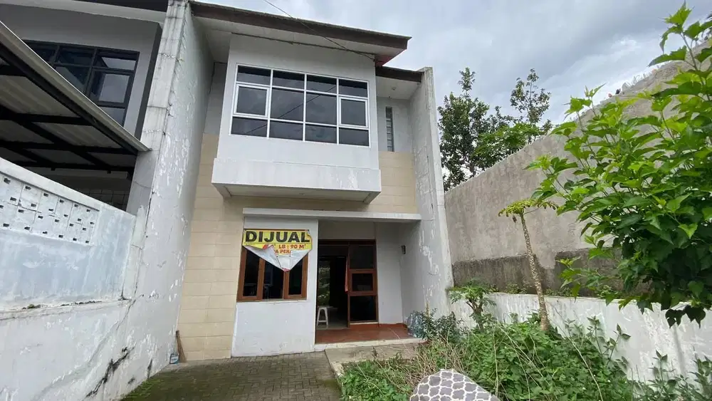 Rumah Second Murah di dekat Jl Endah Sari Arcamanik LT 114 hanya 1.25M