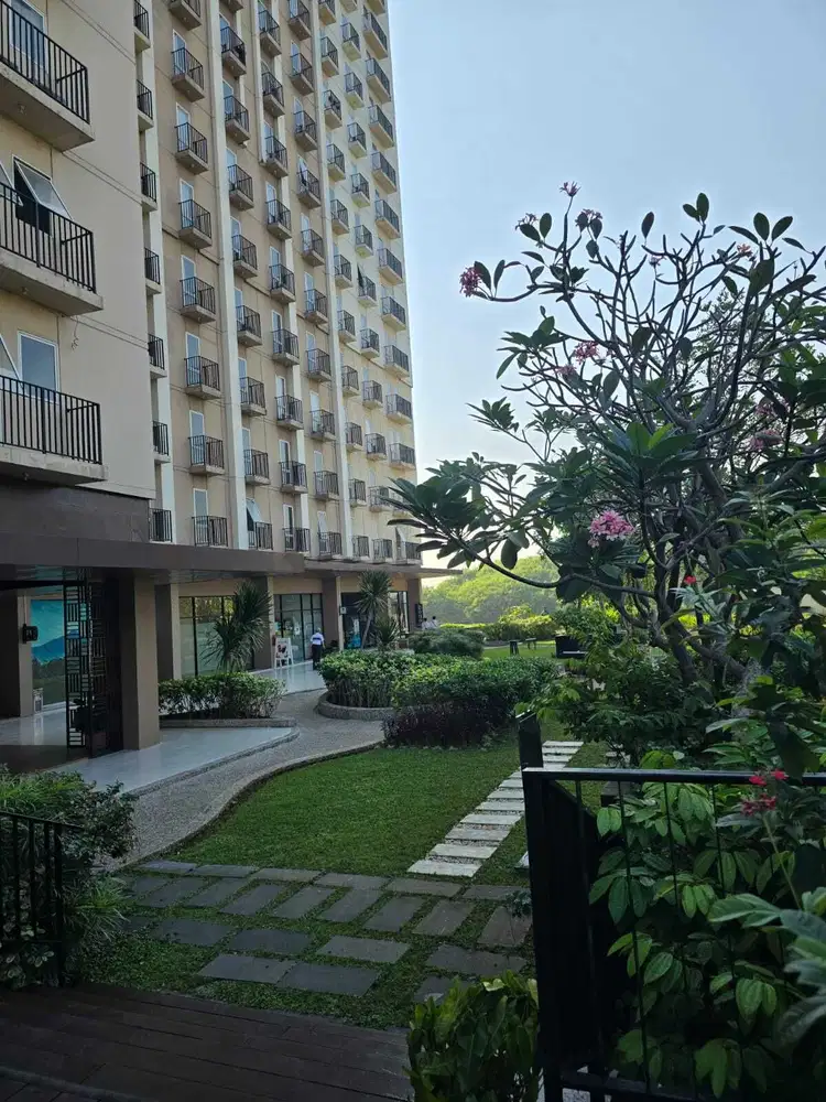 JUAL CEPAT APARTEMEN AZALEA CIKARANG STUDIO 45 M² FULL FURNISH - NEGO