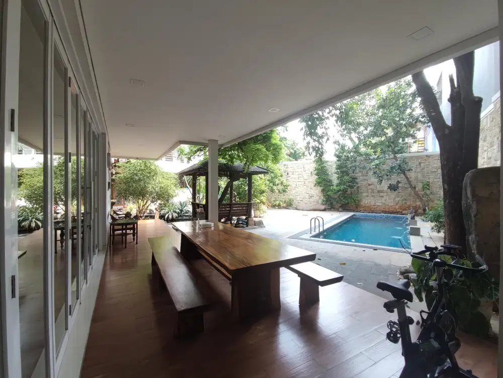 Jual rumah di tanjung duren LT 684