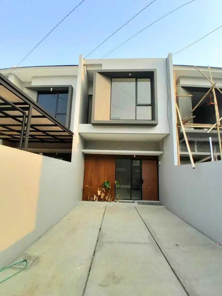 Rumah 2 lantai di jatiasih