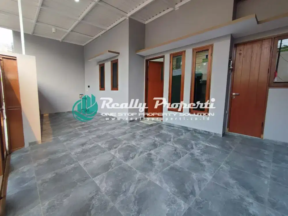 Rumah Baru Renovasi Dekat Tol JORR Jatiwarna Free AC 4 Unit