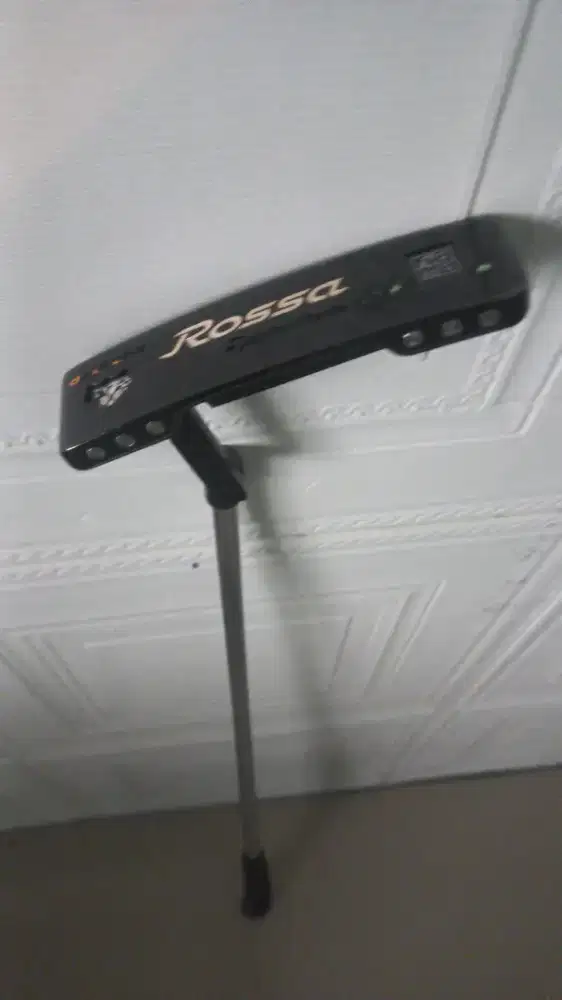 Stik golf putter kiri