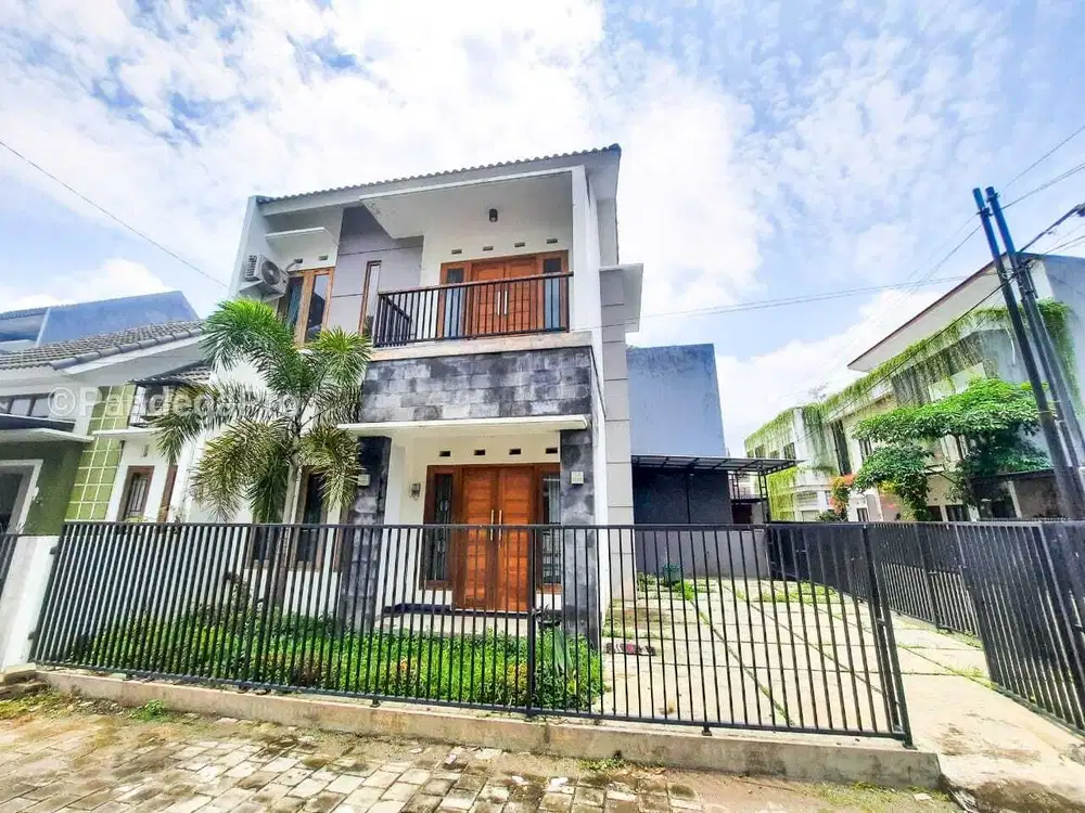 Rumah Mewah Jl Damai Dekat Pogung, UGM Jogja
