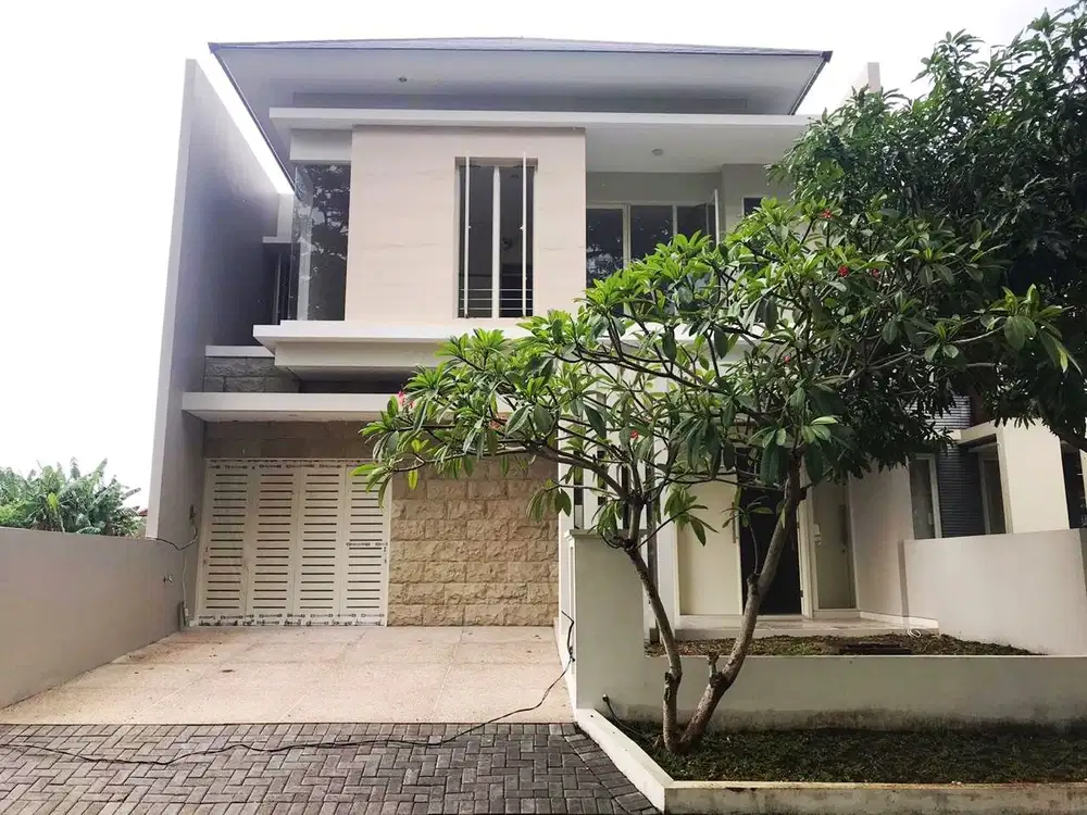RUMAH FULLERTON PLACE CITRALAND DEPAN TAMAN BARU GRES DKT GWALK