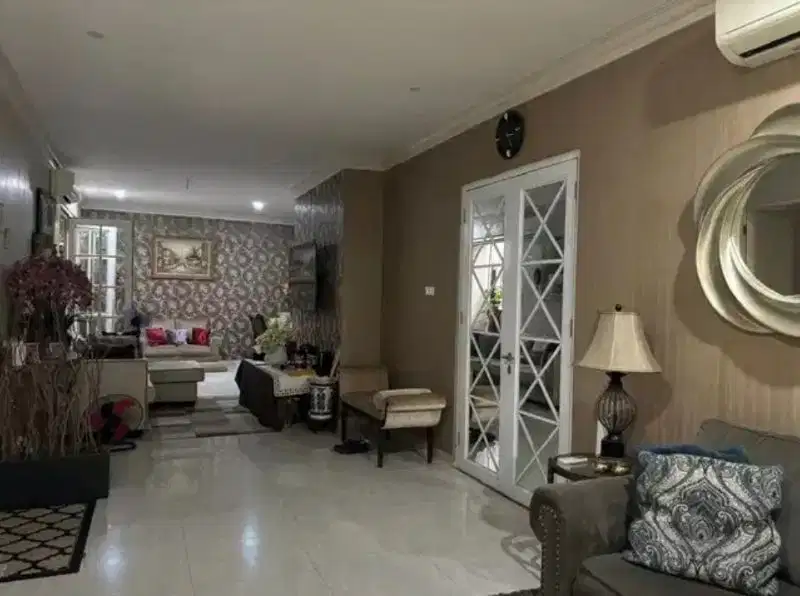 Rumah di Jual Legenda Wisata