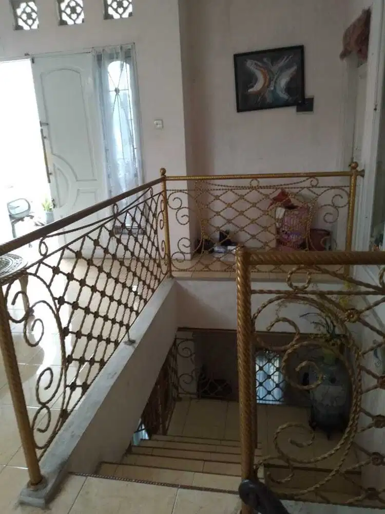 Rumah 2 lantai kelapa dua tangerang