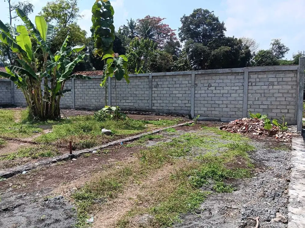 Tanah murah dekat SMP Negeri 1, Pusat perkotaan Seyegan, Puskesmas, RSA UGM, Mall JCM, MMTC