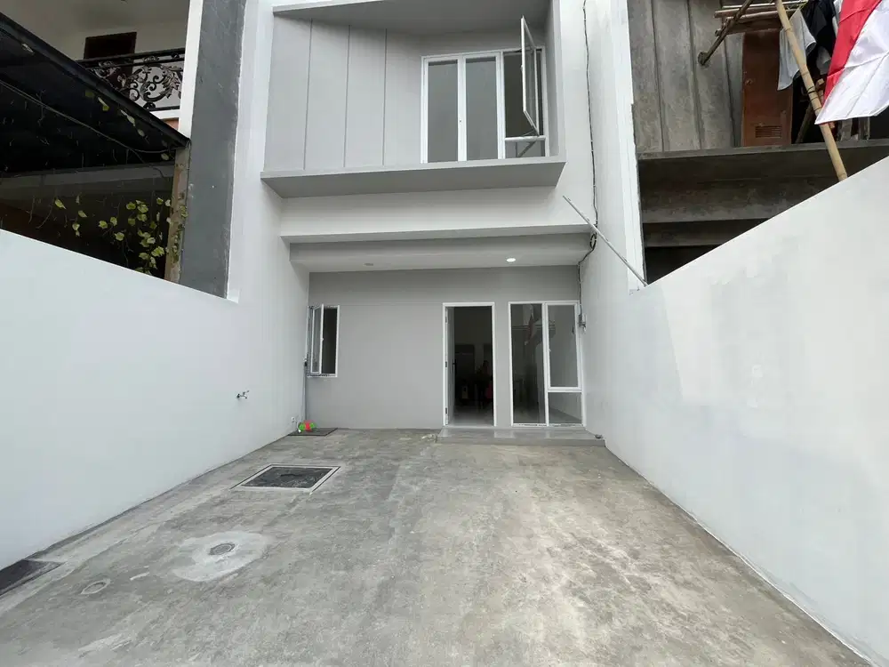 Rumah Baru Siap huni Duri Kosambi Jakbar