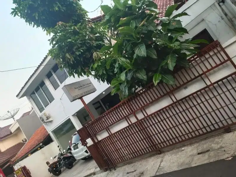 Dijual Rumah Kantor Kebayoran baru Cibulan II LT 235m2LB 350msq