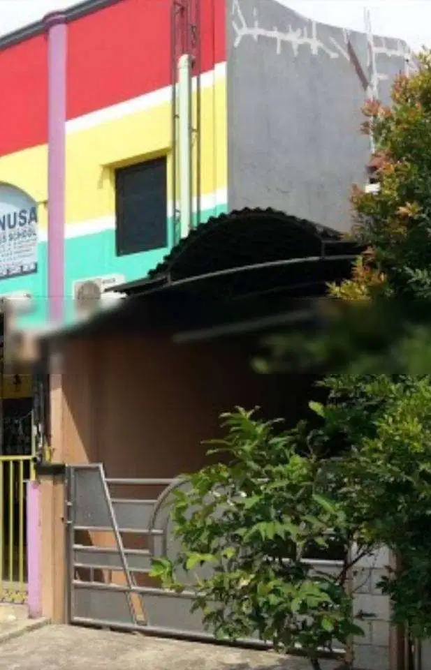 Rumah Kokoh Strategis Poris Indah