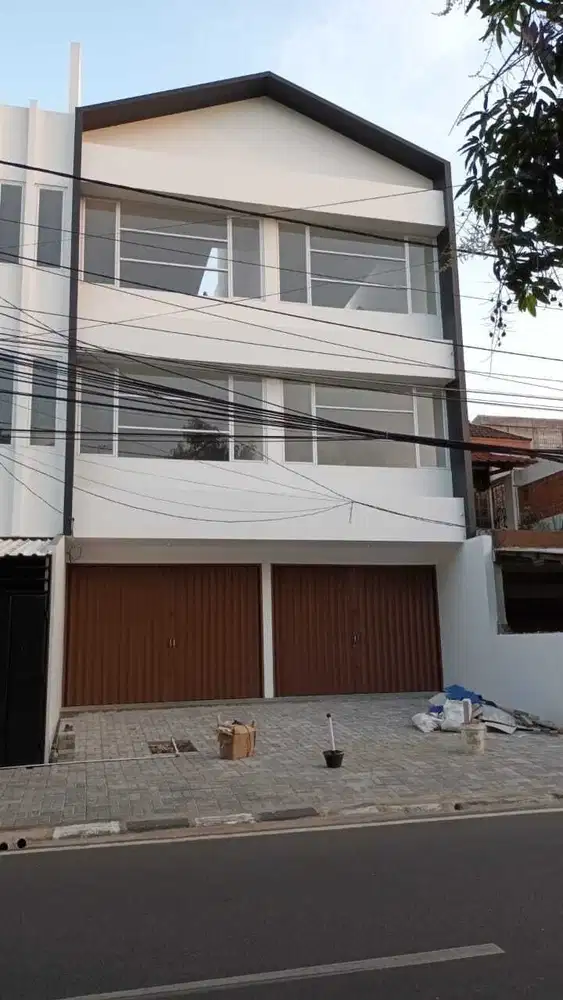 Tanjung Duren, Dekat Kb Jeruk-Tomang, Dijual Ruko Baru Gandeng 8 X 20