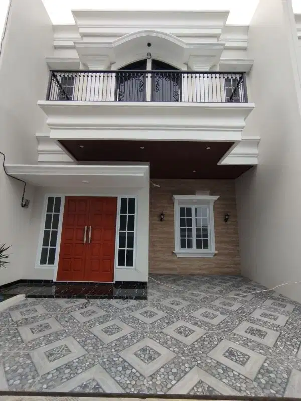 Di Jual Rumah Town House Classic Modern   Jagakarsa