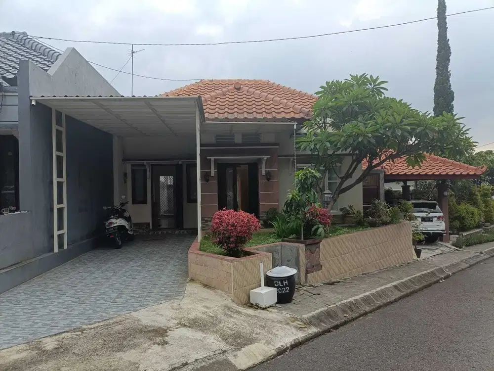 Rumah lokasi di Greenhills karangploso