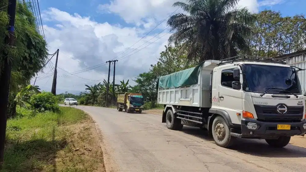 Tanah dijual zona Kuning luas 5,3 hektar 28 SHM di Parung Panjang