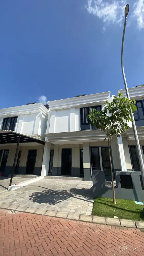 White house dian istana, surabaya barat 2 M-an saja