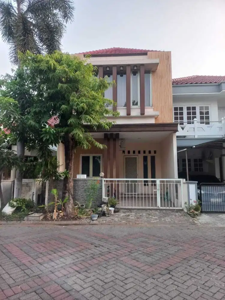 dijual Rumah di Villa Valensia