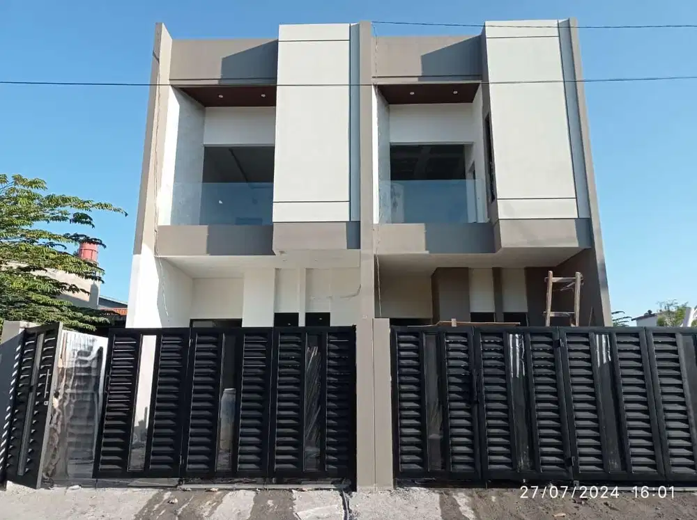 DI JUAL 2 UNIT RUMAH BARU SIAP HUNI* *AREA TENGGILIS SURABAYA
