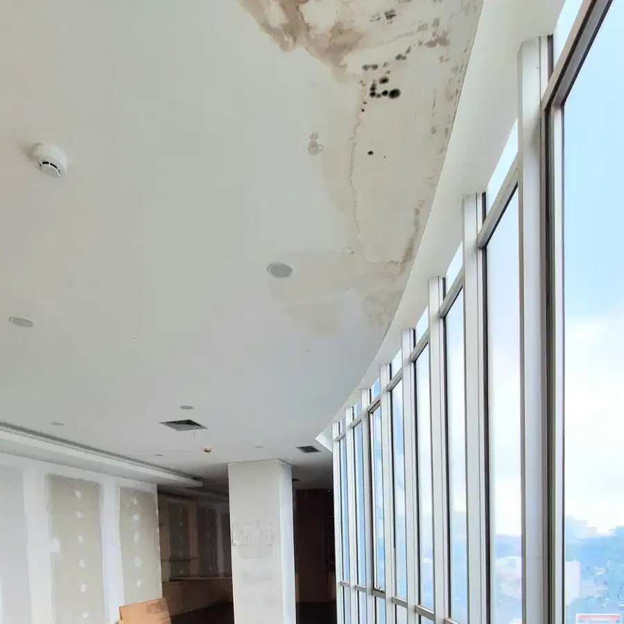 GEDUNG JL SAHARJO RAYA MENTENG ATAS JAKARTA SELATAN