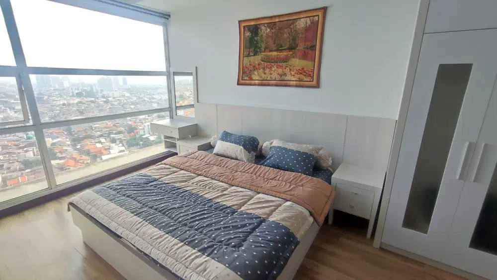 Disewakan Casablanca Mansion 3+1 Br 76,5m2 Baru Renovasi