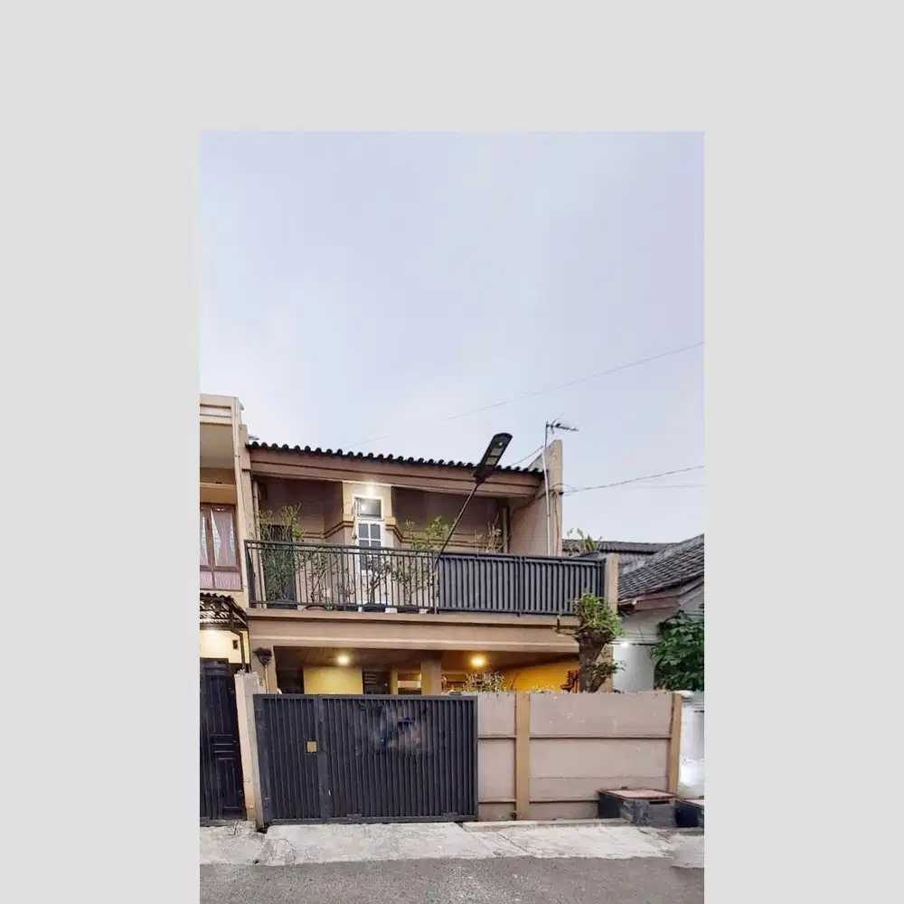 Rumah murah siap huni di pondok kelapa , jakarta timur