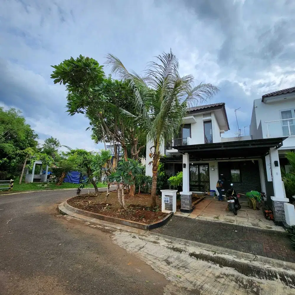 Rumah Hoek Legenda Wisata Cibubur