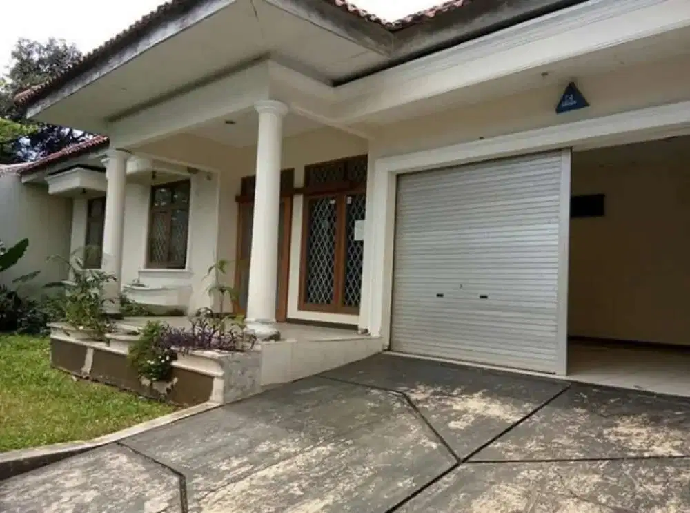 Rumah second solid, tanah luas ada kebun