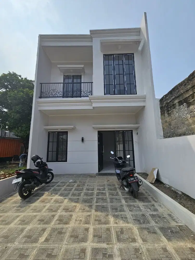 SIAP AKAD  Cluster 2 Lantai Konsep Bali Eropa di Cilodong Depok