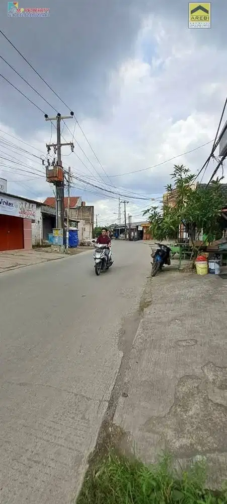 Dijual rumah pingir jalan cocok buat buka usaha lokasi strategis
