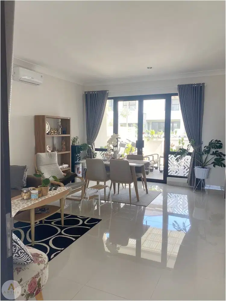 Dijual Rumah Full Furnished Bagus & Siap Huni di Podomoro Park