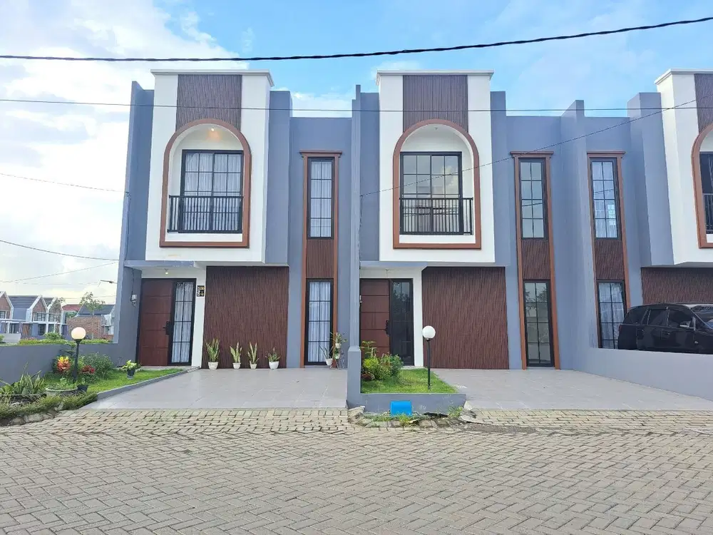 Rumah Baru 2 Lantai Nol Jalan Propinsi Dekat RS Rahman Rahim Sidoarjo