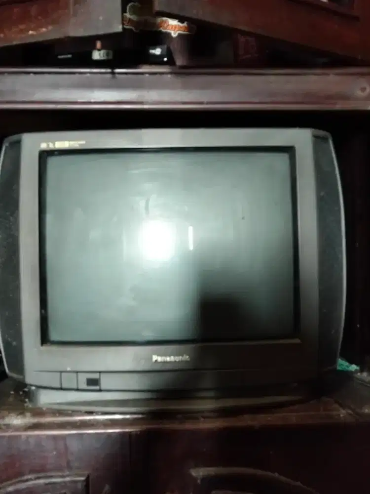 Dijual tv tabung 21 in merek panasonic