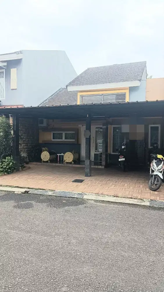 Dijual Rumah Bagus di Perum. Green Park. Dekat Tol Jatiwarna. Bekasi