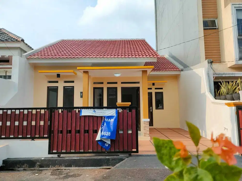 RUMAH DENGAN LUAS TANAH 100 DIJUAL CEPAT LOKASI DUKUH ZAMRUD