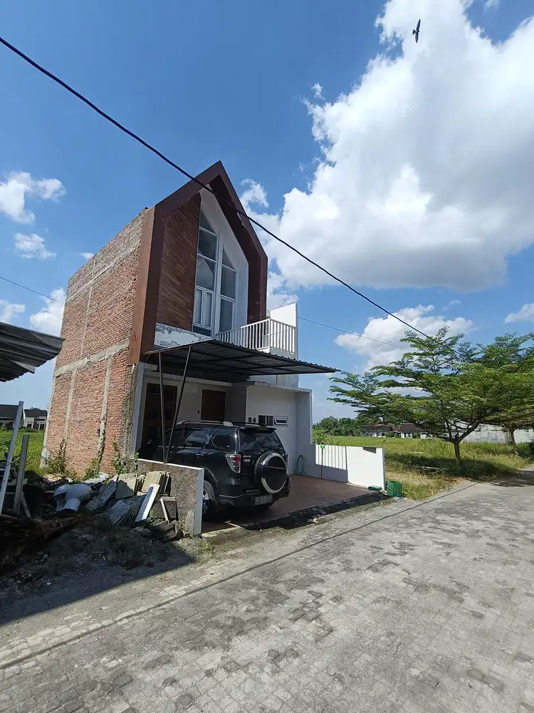 Rumah skandinavian di gatak gawok sukoharjo