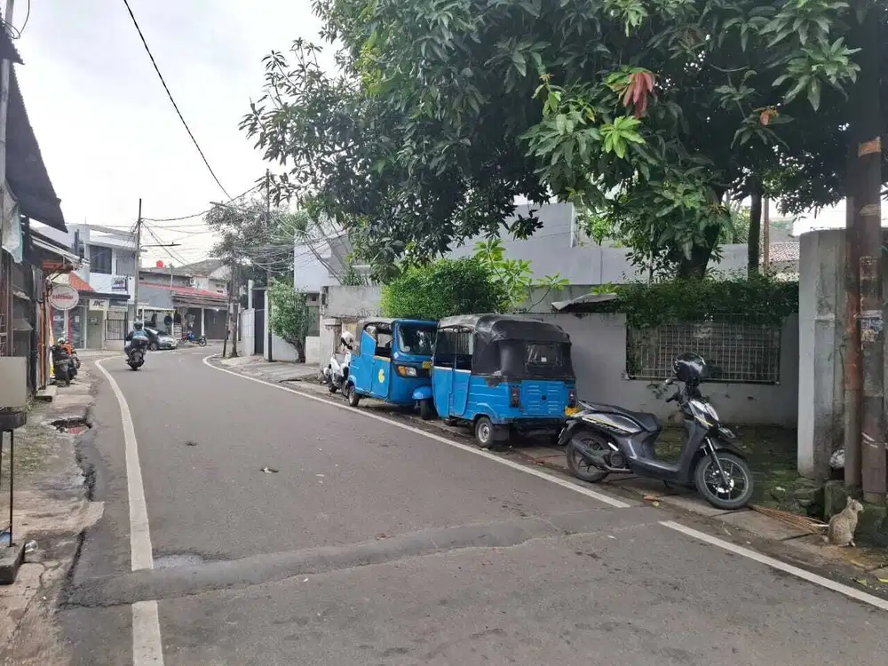 Tanah Beserta Rumah dan 6 Petak Rumah Kontrakan di Cipete Selatan