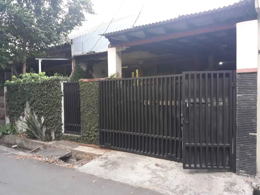 Dijual Cepat Rumah murah dibawah NJOP di Perumahan Aneka Elok